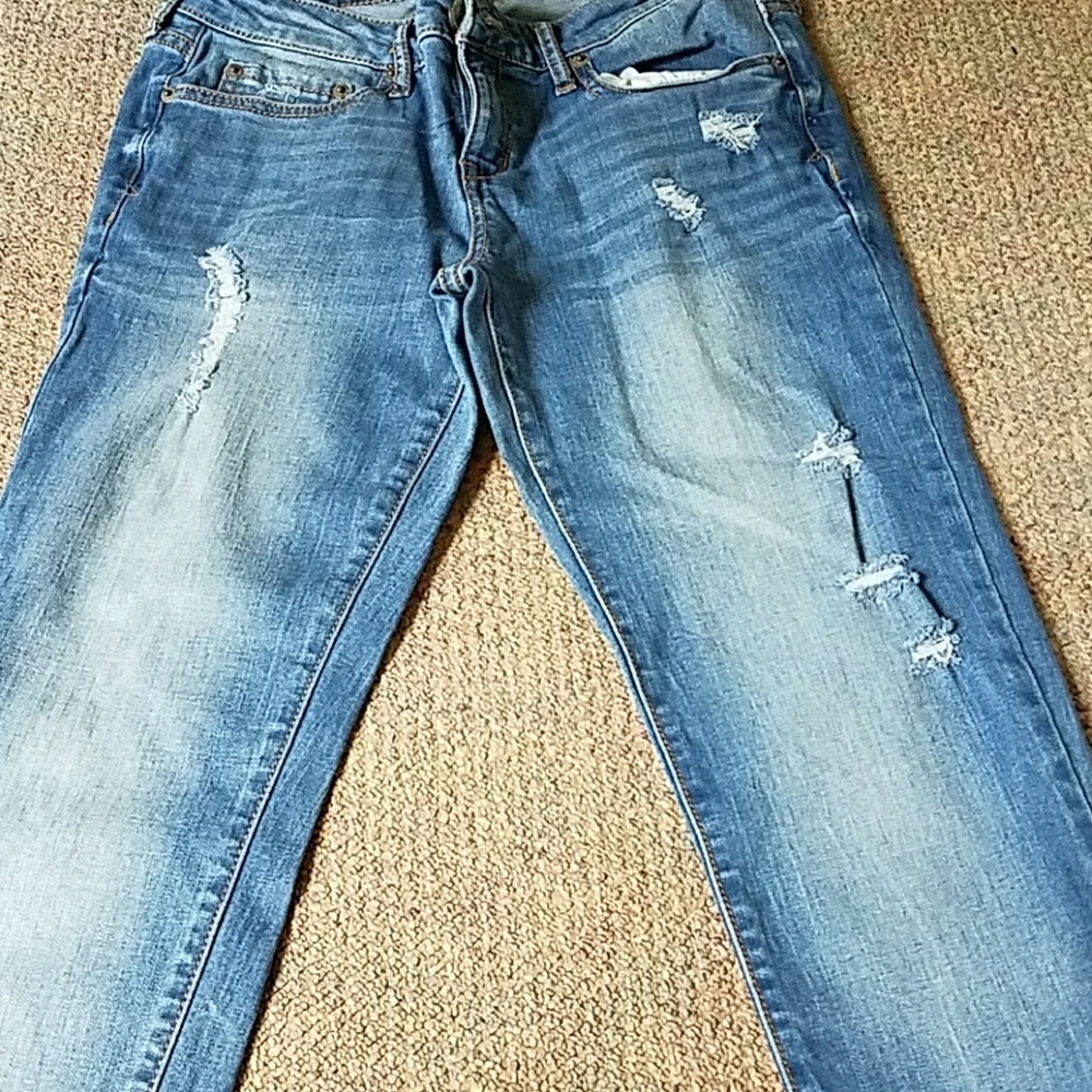 Aeropostale - Picture 2 of 5